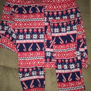 Festive holiday themed leggings